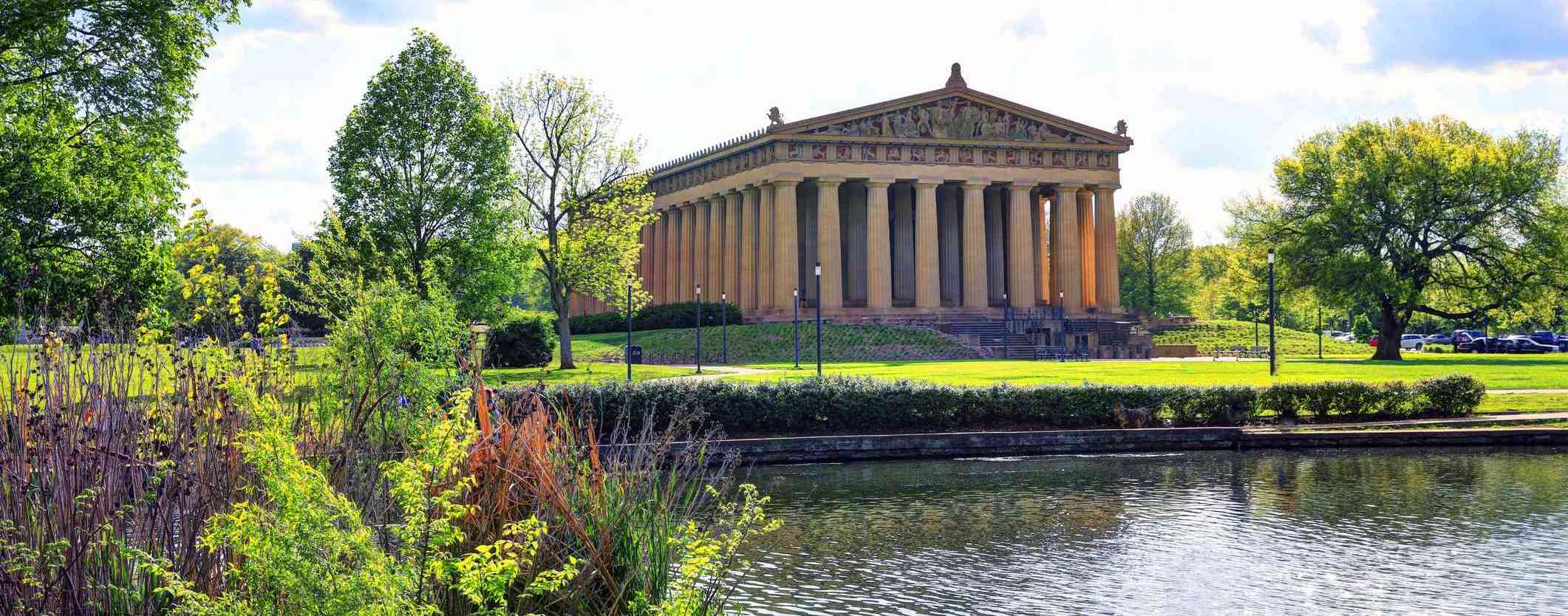 Romantic things to do Nashville Parthenon